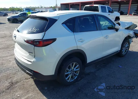 2022 Mazda Cx-5 2.5 S Preferred z USA, uszkodzony, nr VIN JM3KFBCM1N0571044